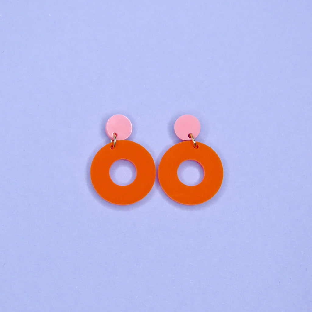 Colorblock Circle Ohrstecker in rosa & orange